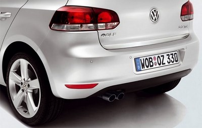 Накладка на кромку крышки багажника (нерж.) 1 шт. VW GOLF 5 2004 > ― PEARPLUS.ru